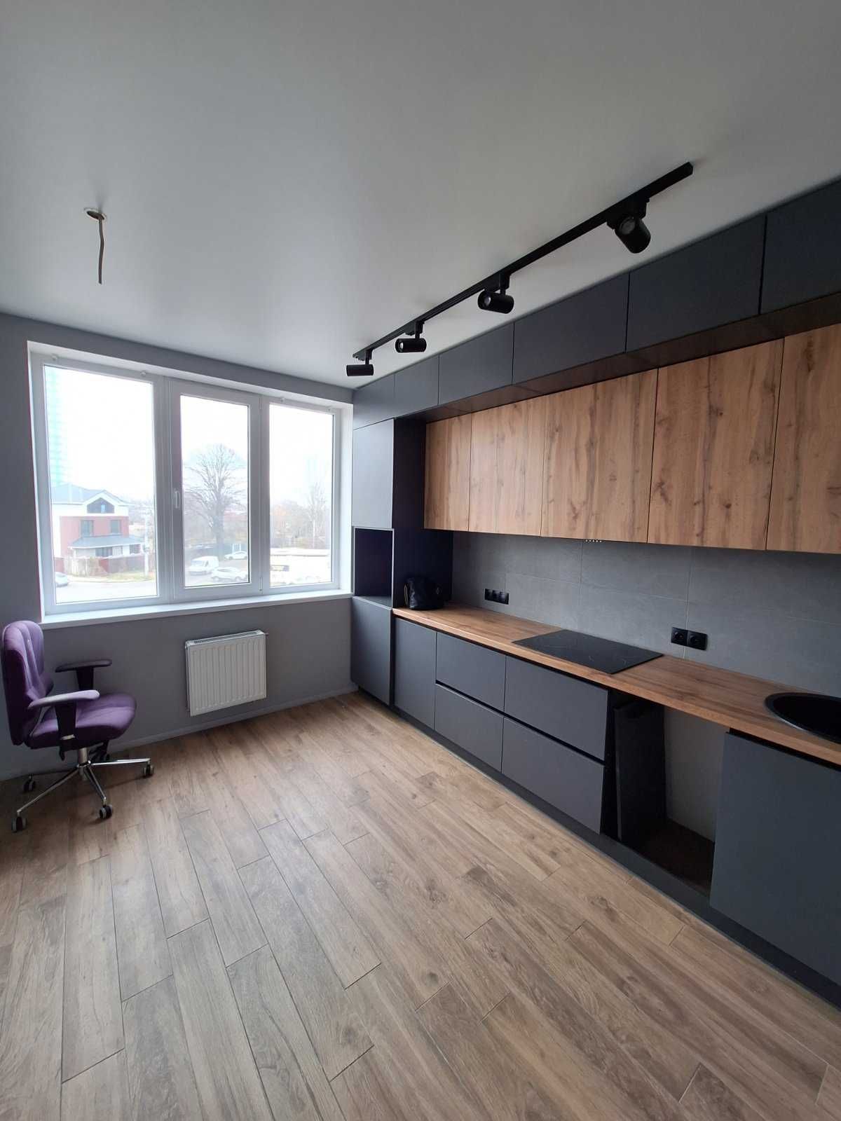 Продам 2 комнатную квартиру  Альтаир -3