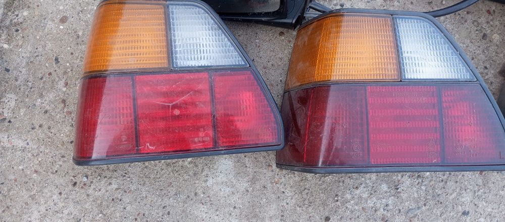 Golf 2 grill atrapa podwójny reflektor