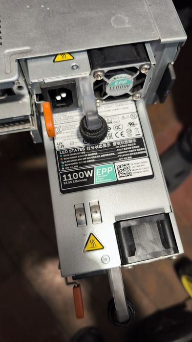 Сервер DELL R740XD2 Читайте описание