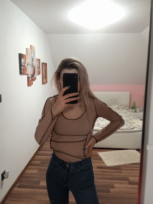 Crop top bluzka nowa boohoo oversize cielista dekolt modna