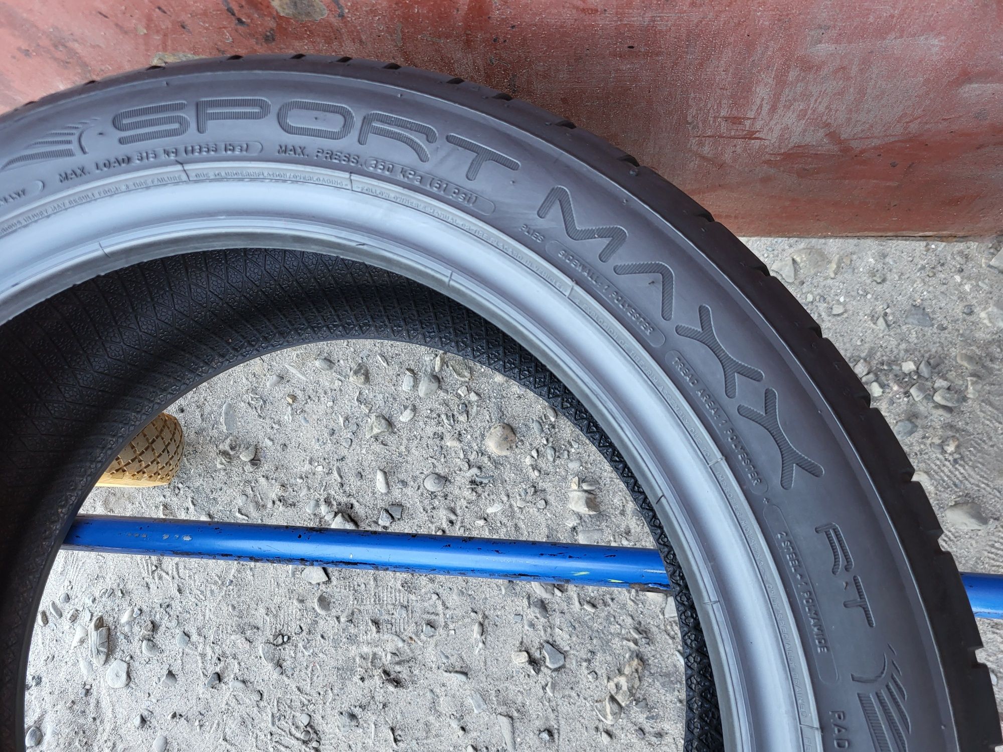 225/45/17 R17 Dunlop SP Sport Maxx RT 2шт ціна за 1шт літо шини