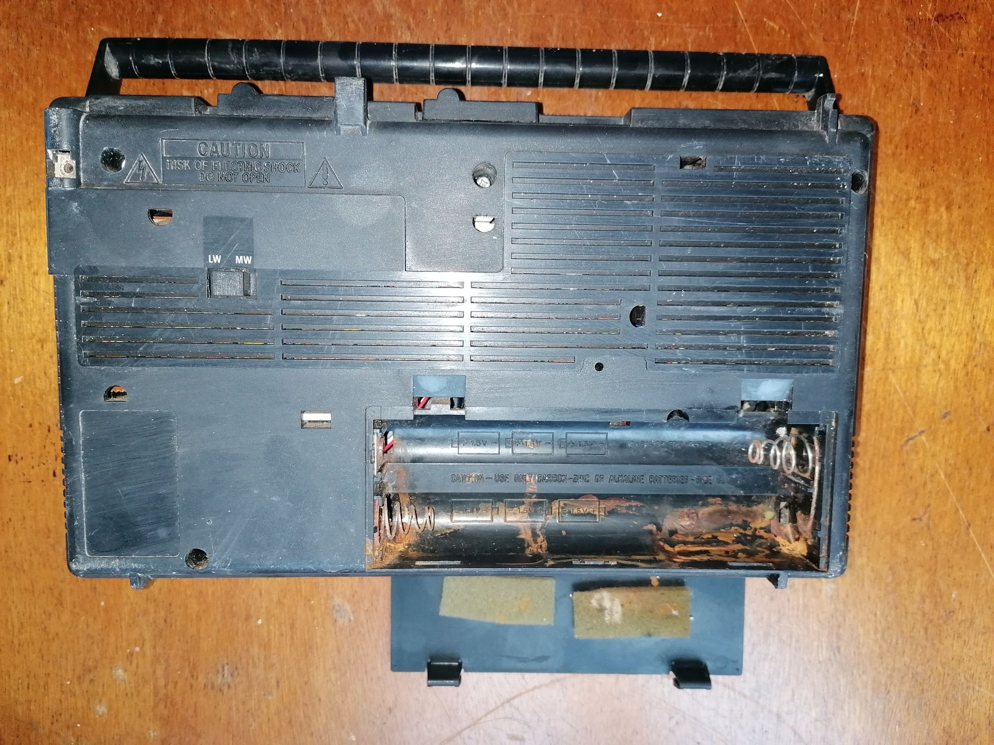Radiola Radio Cassette Recorder D7168