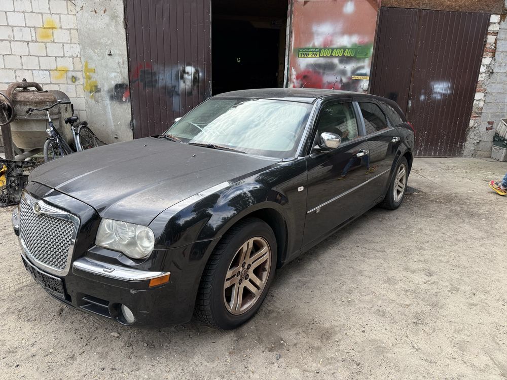 Caly na czesci chrysler 300c 2008 rok  3.0crd  super ceny