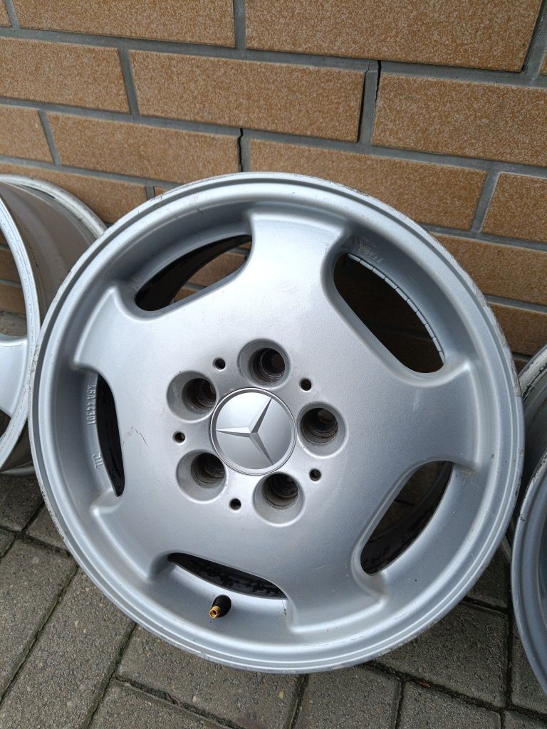 Felgi Aluminiowe 15 Cali 5x112 7Jx15H2 ET 37 - Mercedes Benz - WYSYŁKA