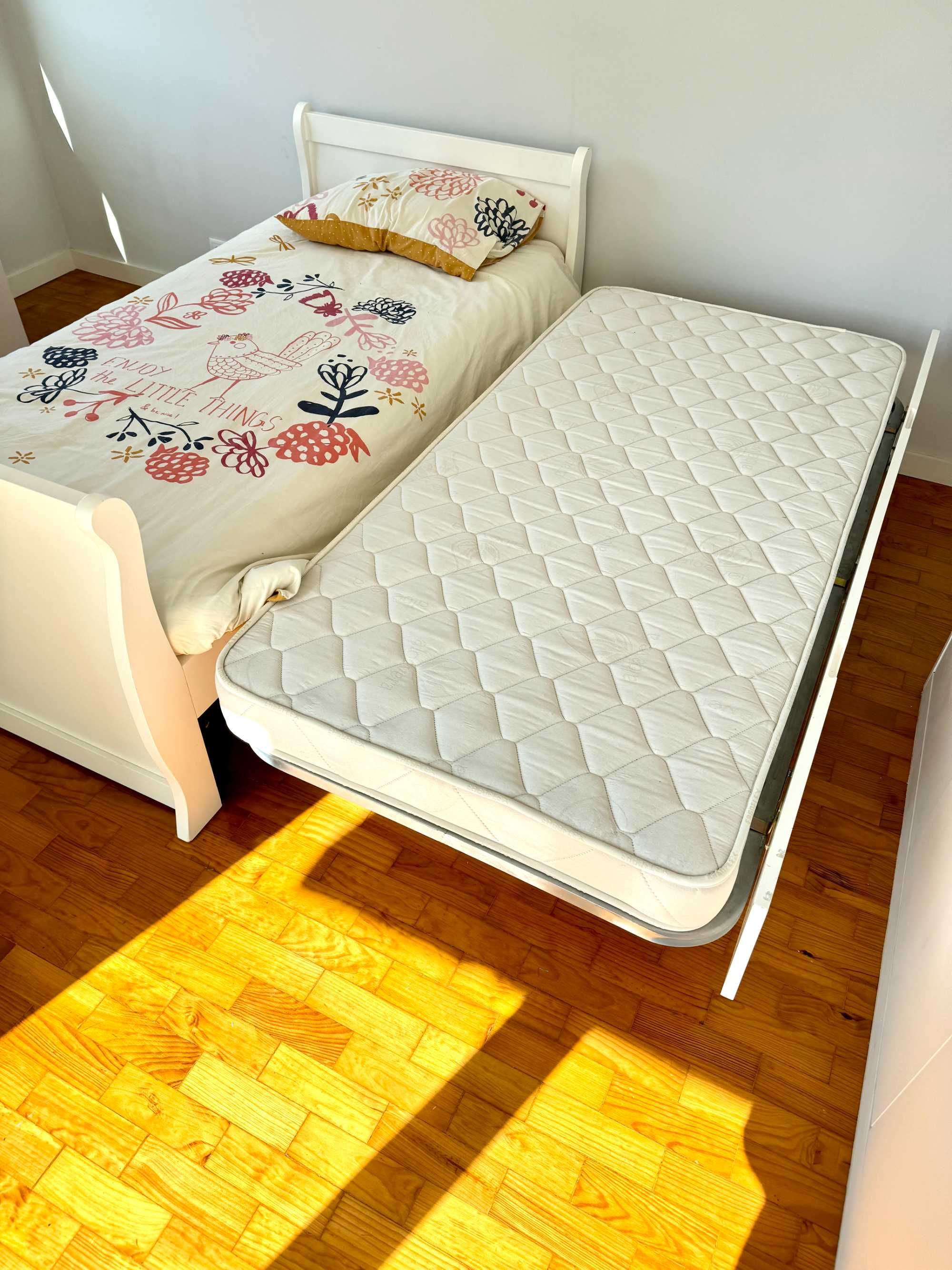 Cama Dupla Individual de Design
