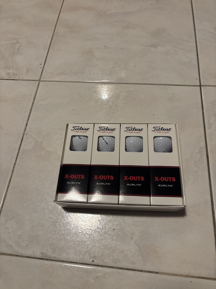12 bolas de golf Titleist novas