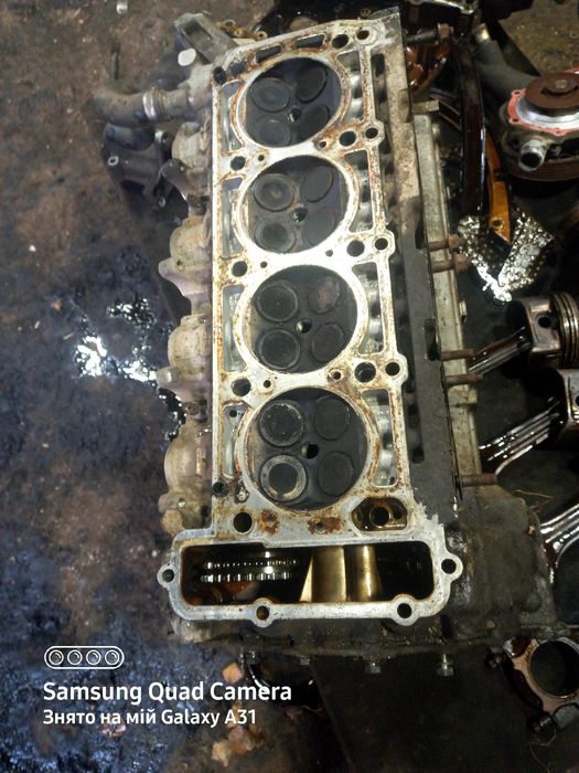 Продам запчастини двигуна m 111 2.0 1.8 2.2 м 111 мерседес 124