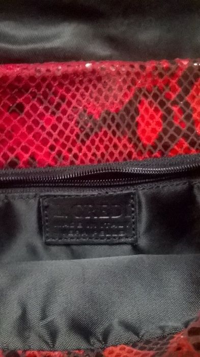 Кожаная сумка кожа 100% италия принт змеиная бренд тренд недорого