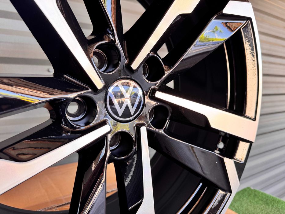 Нові титани R19 5x112 8j et42 Audi A4 A6 RS Skoda VW Tiguan Passat B8
