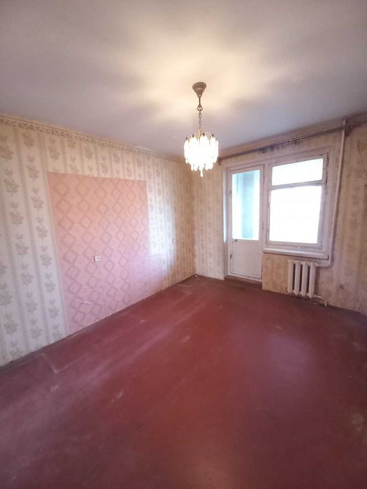 Трикімнатна покращенка на Садах