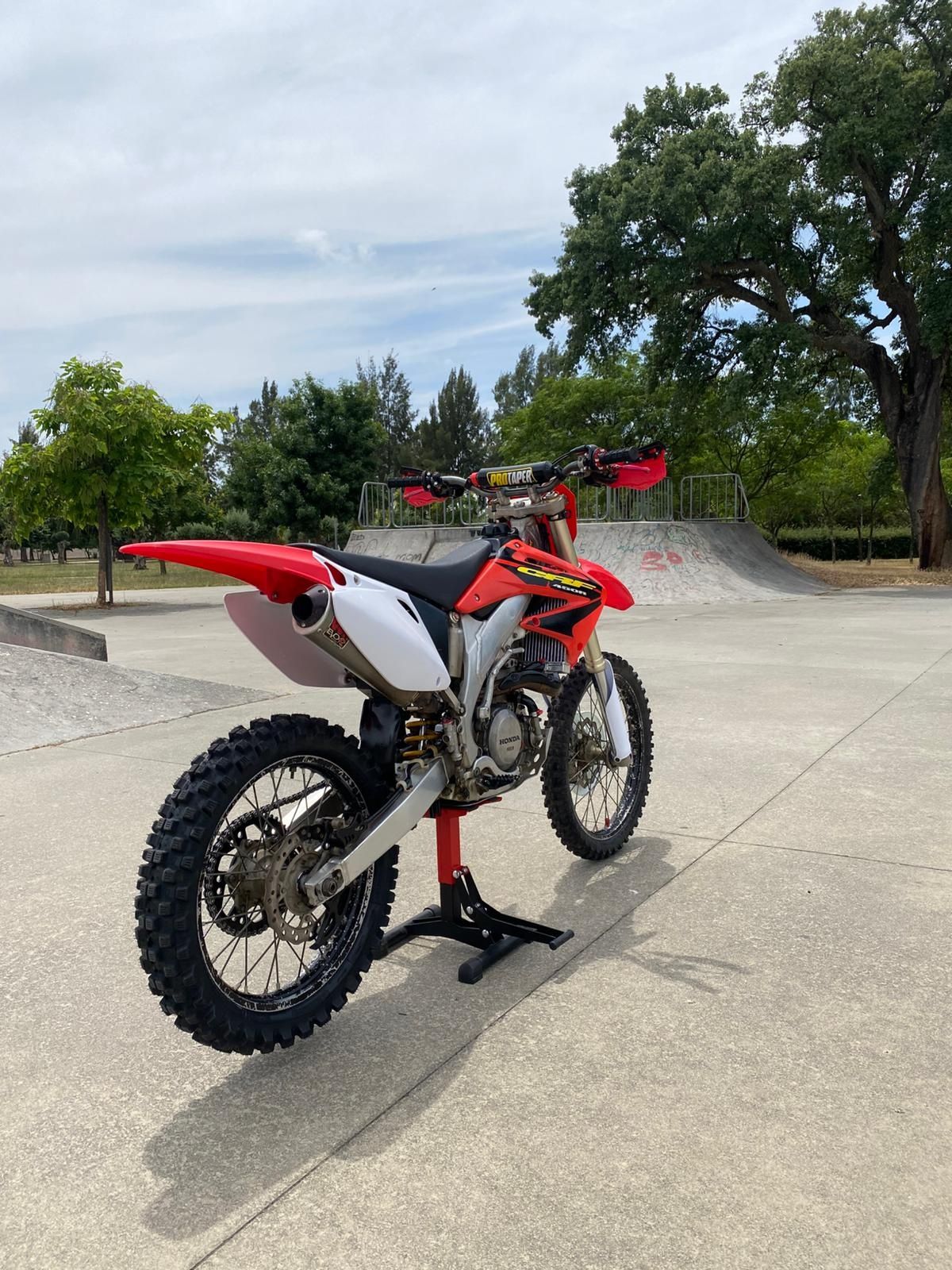 Honda CRF 450r Matrículada