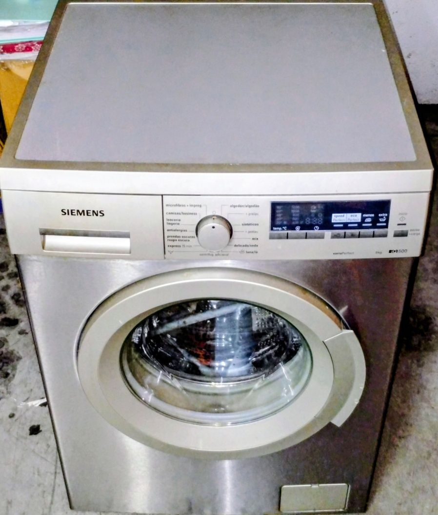Máquina de lavar roupa inteligente Siemens IQ 500
