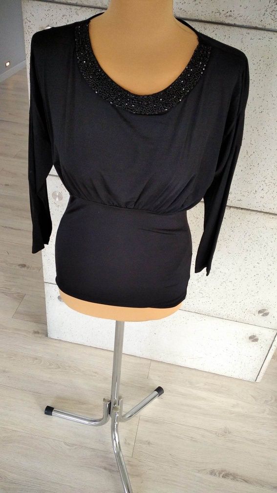 Czarna elegancka bluzka Orsay S 36 do spodni z wysokim stanem