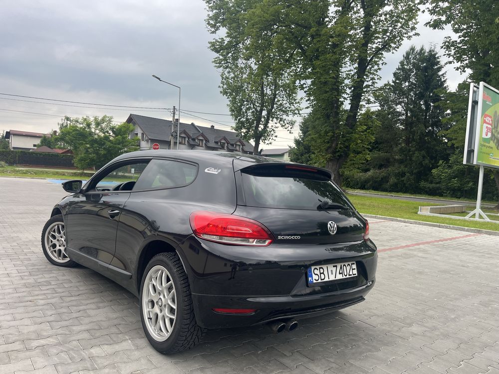 Spredam Volkswagena Scirroco z 2010 roku 1.4 Maty prebieg Felgi r-17