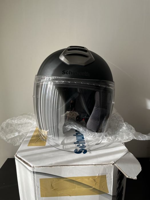 Capacete Schuberth M1 Novo Tamanho 55cm