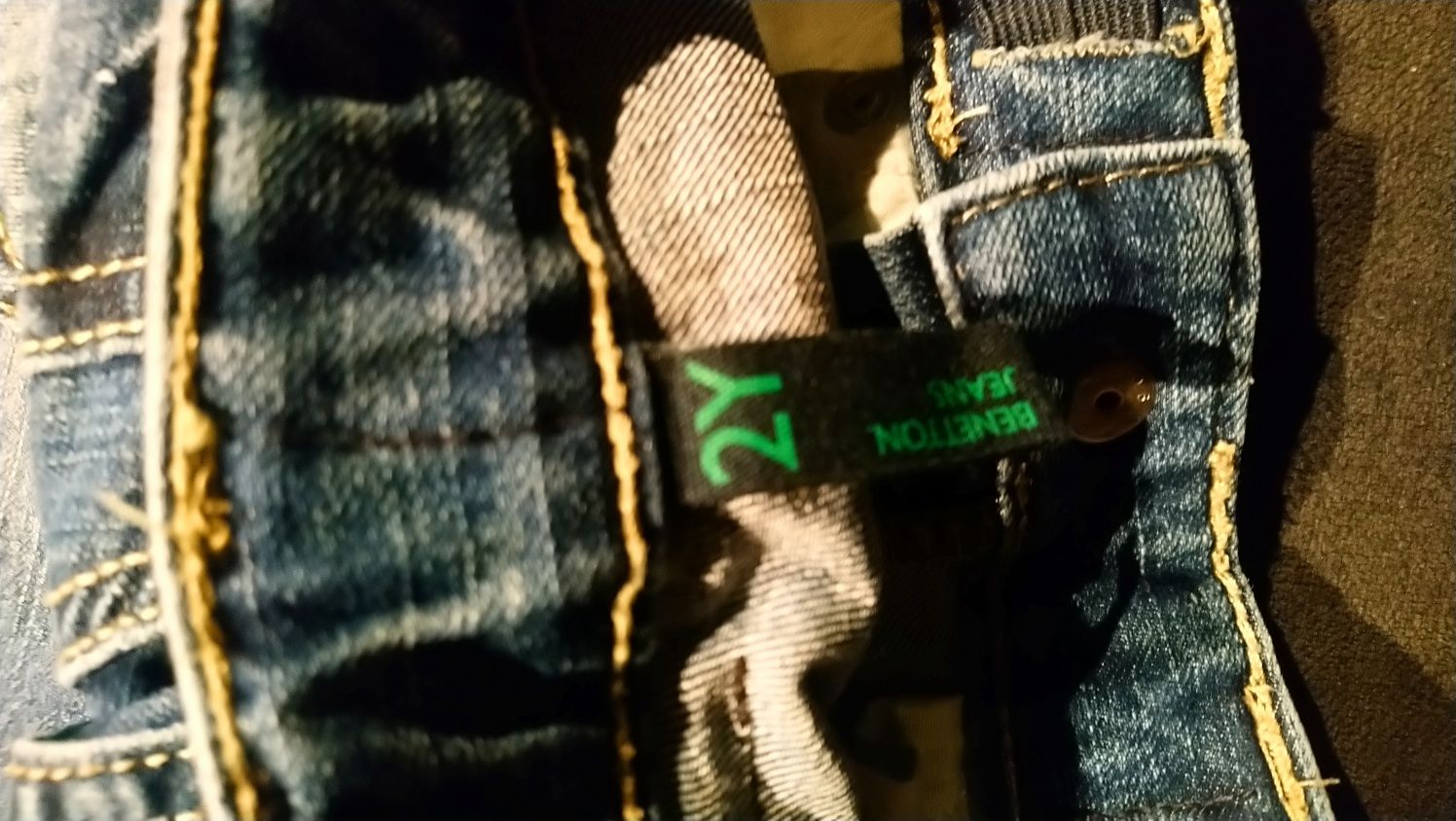 Jeans Benetton (2 anos - 90cm)