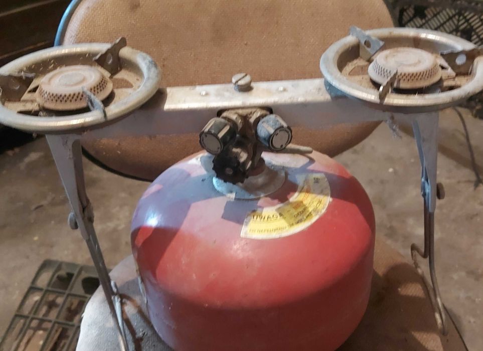 butla  gazowa  przenosna dwoma  palnikami