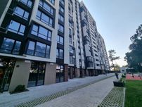 Продаж квартири в жк Манхетен з великою кухнею
