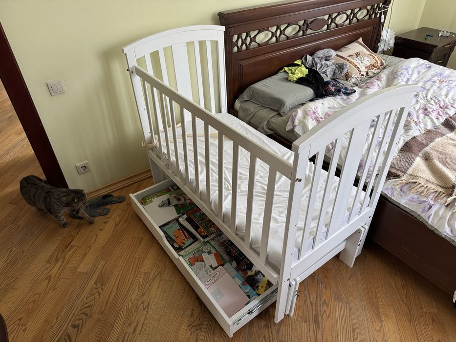 Ліжечко  дитяче з матрасом