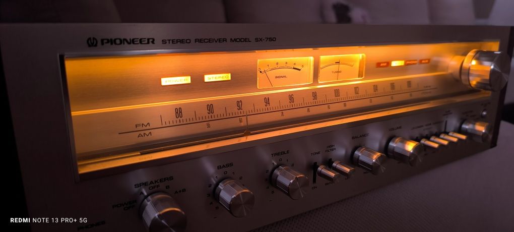 Amplituner Pioneer sx 750