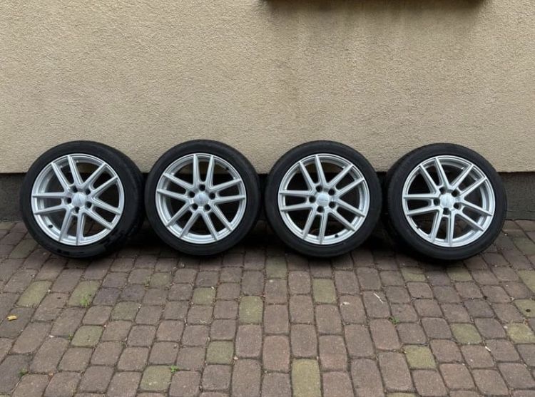 Opony 215/45Z R17 nexen