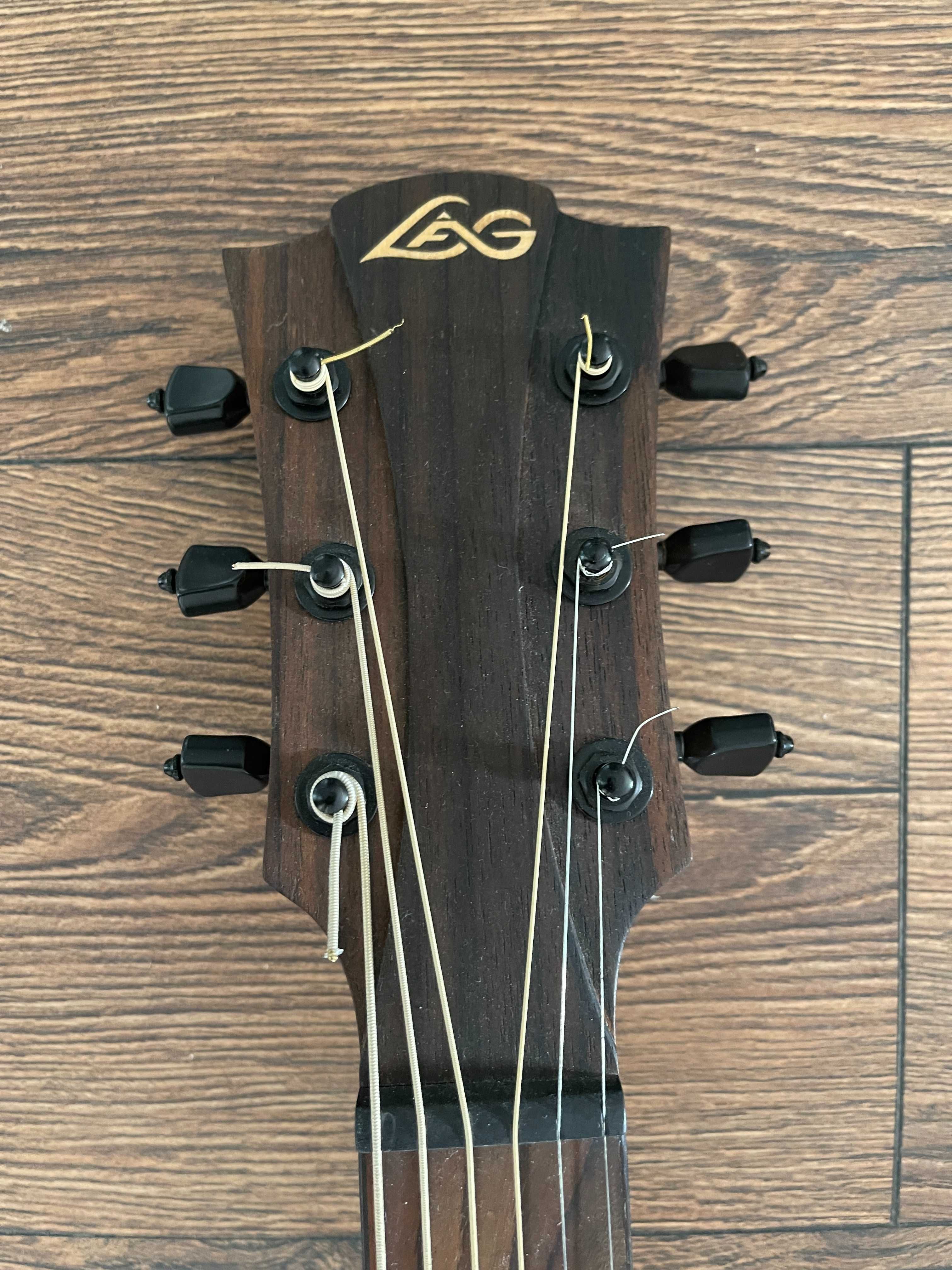 Guitarra Acustica - LAG Tramontane T100A