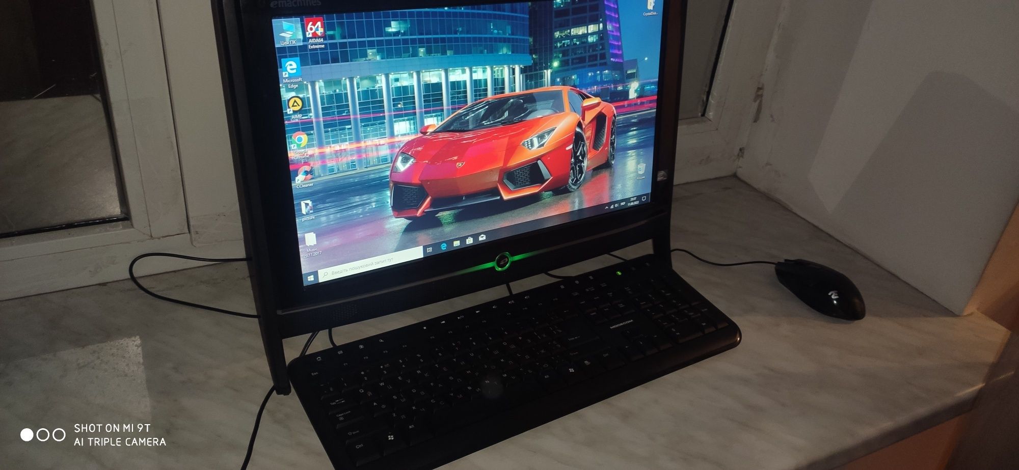 ІГРОВИЙ Компактний Комп'ютер quad 4 ядра 4gb 200gb WI-FI Web камера