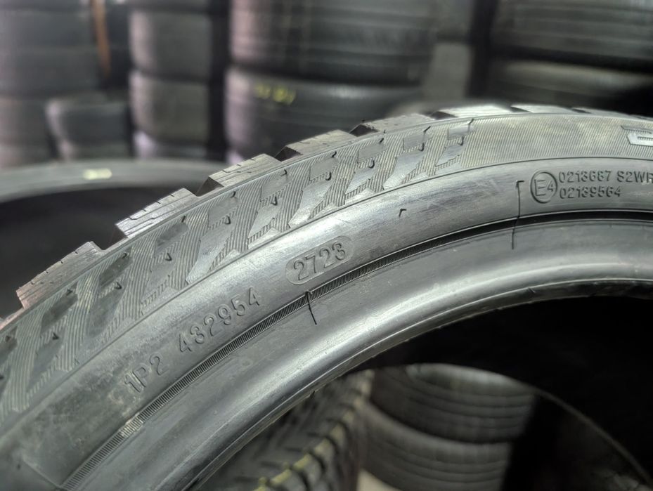 Нові!!! Шини зимові 275 35 r 19 Nokian резина колеса gtyres