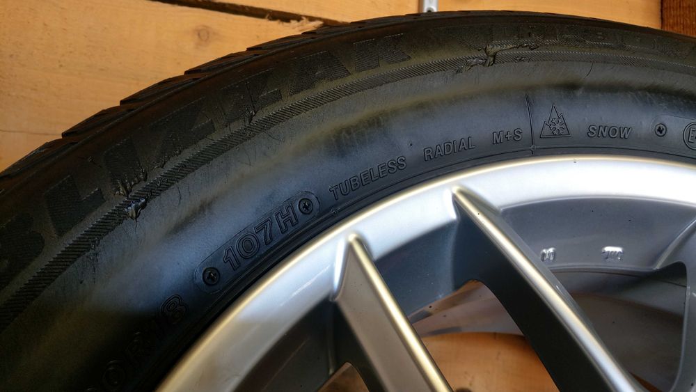 Komplet 4 felgi BBS 7.5" x 18" 5x114,3 opony Dunlop Bridgestone Lexus