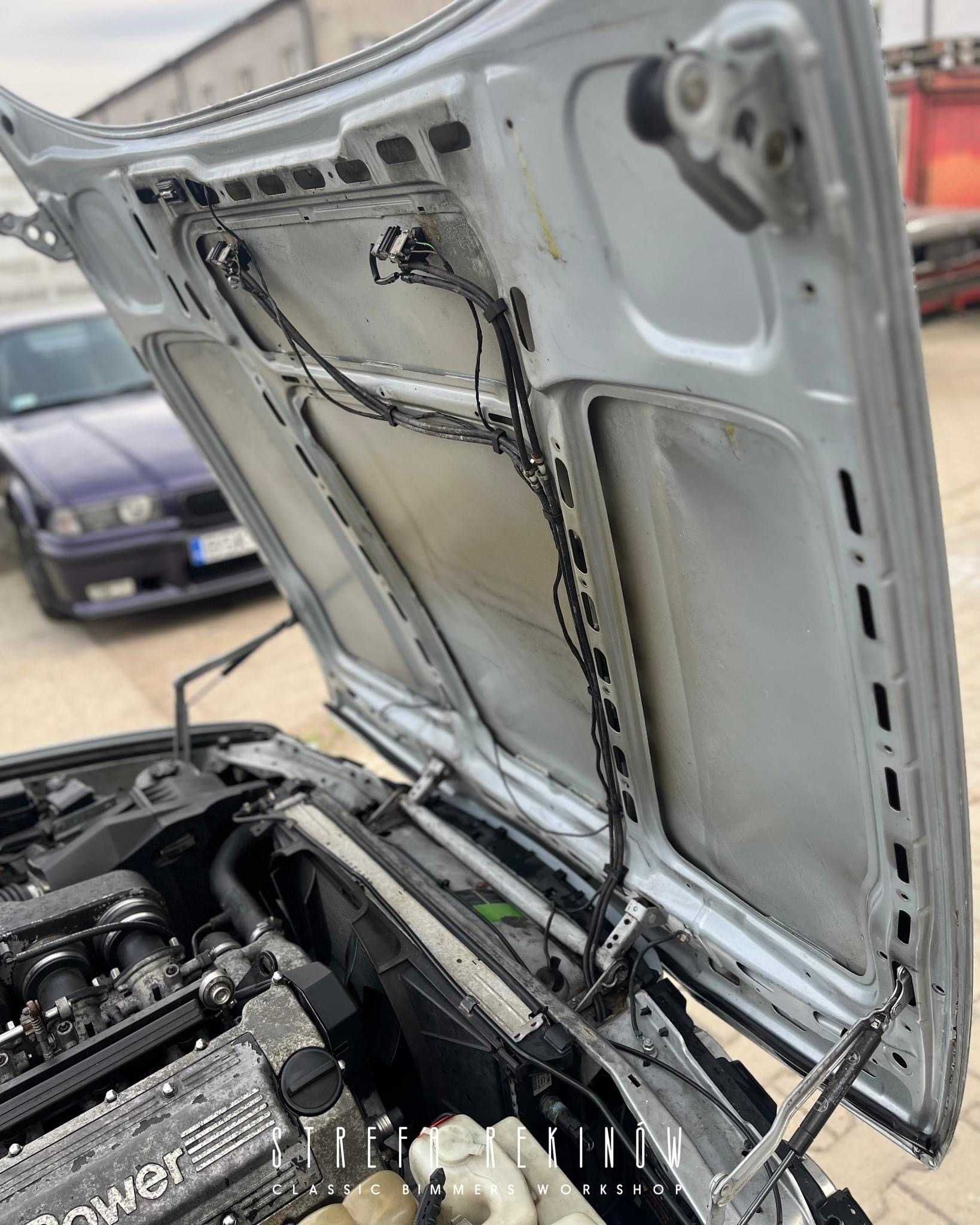 wzmocnienie pasa przedniego przód front BMW E34 polift M5 pas przedni