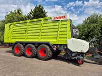 Claas Cargos 8500 przyczepa samozbierająca walce Tridem z Niemiec
