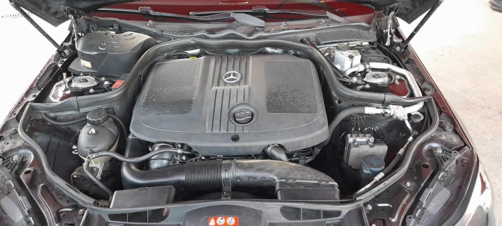 Vendo Mercedes Benz E 200 \ano 2015 matrícula francesa