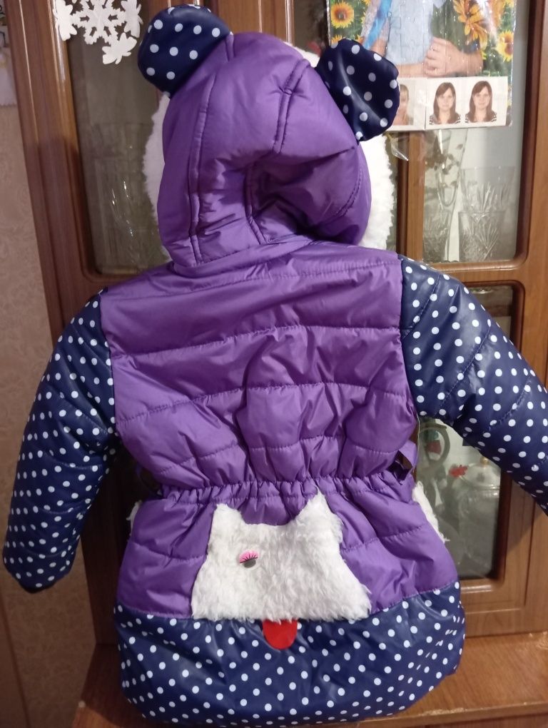 Классная очень теплая зимняя курточка для девочек  4-7 лет