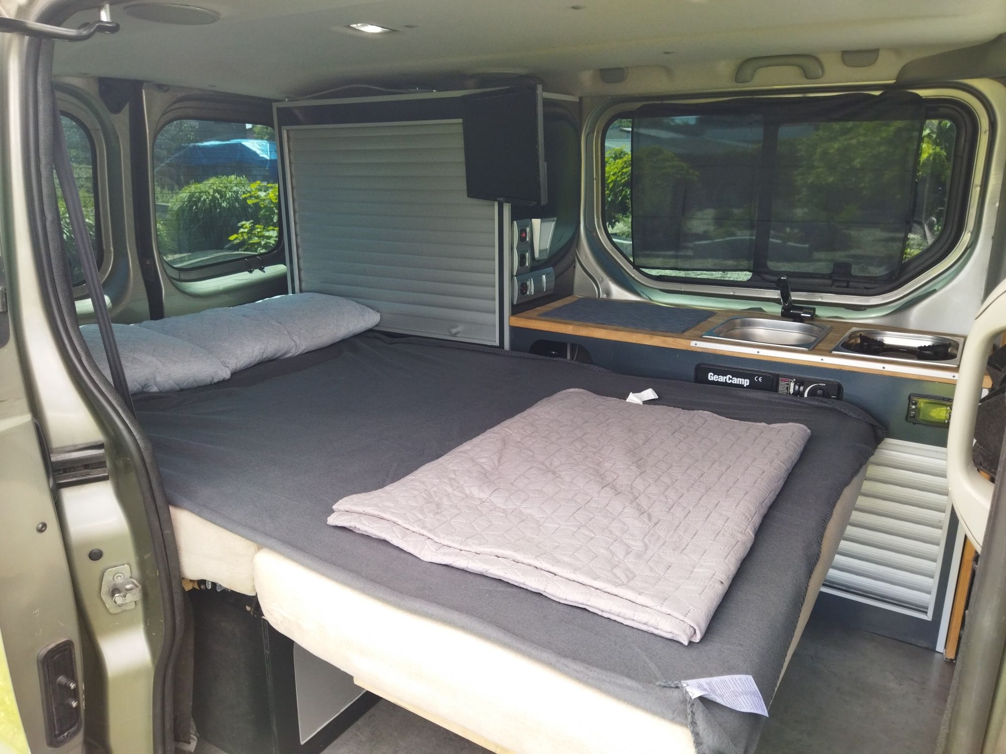 Renault Trafic 2.0 DCI Primaster kamper/bus 8 osób