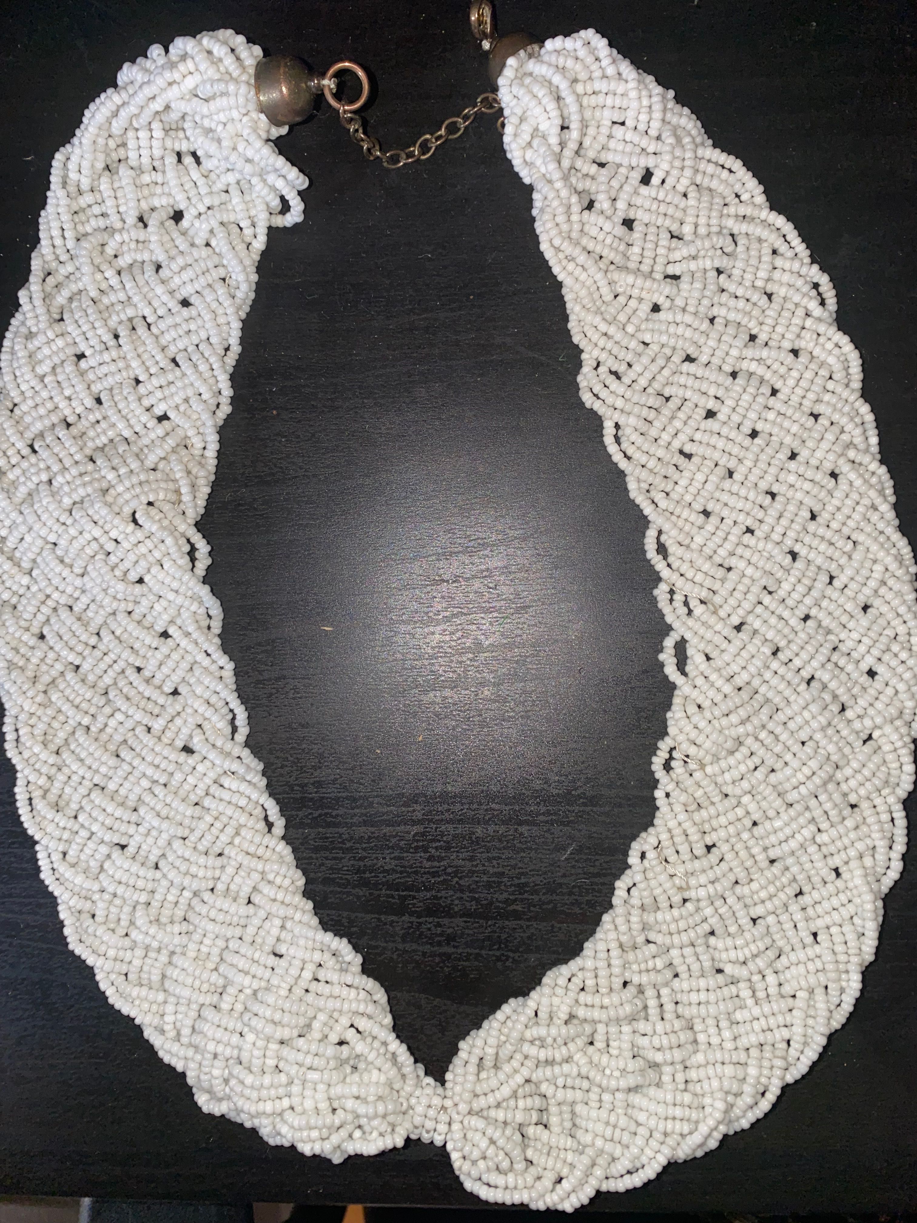 Acessórios colares, pulseira novos