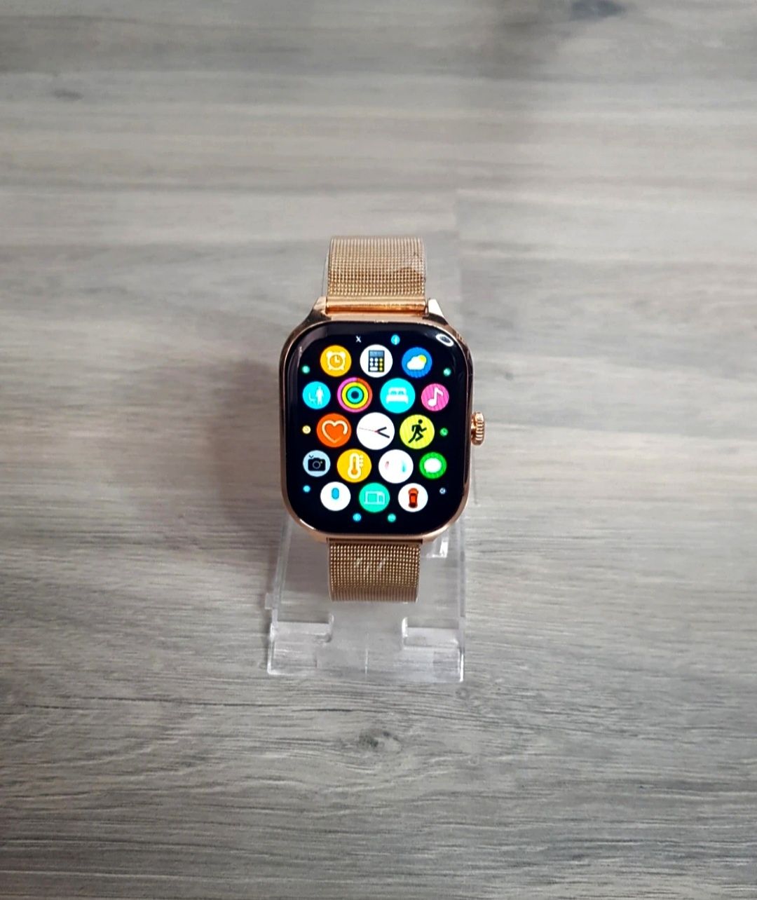 Złoty smartwatch damski NOWY