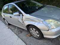 Honda civic uszkodzona