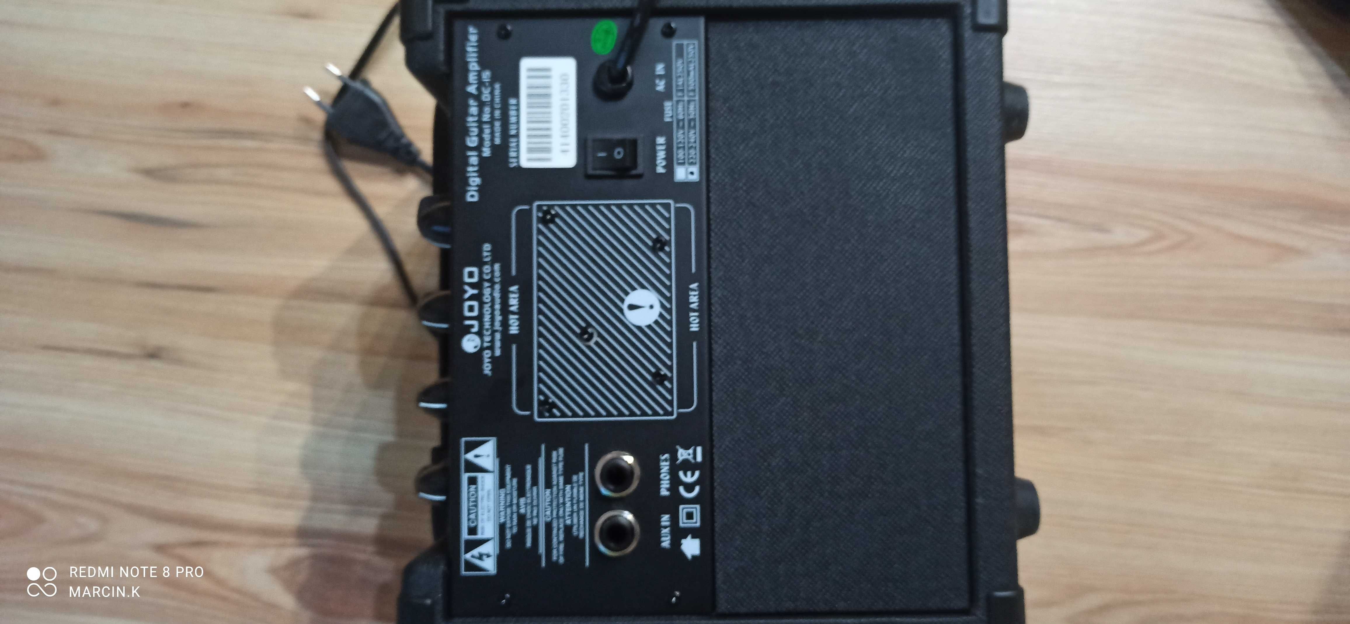 Zestaw Gitara elektryczna Cort X 100 wzmacniacz Joyo 15 W