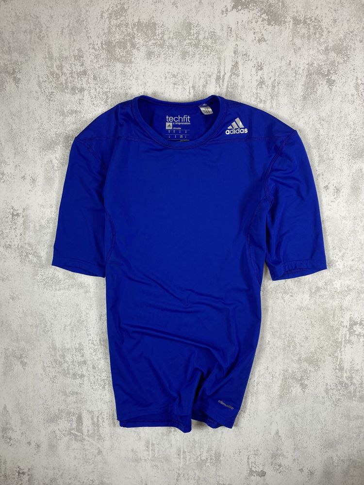 Компресійний рашгард Adidas TechFit: Оптимальна підтримка