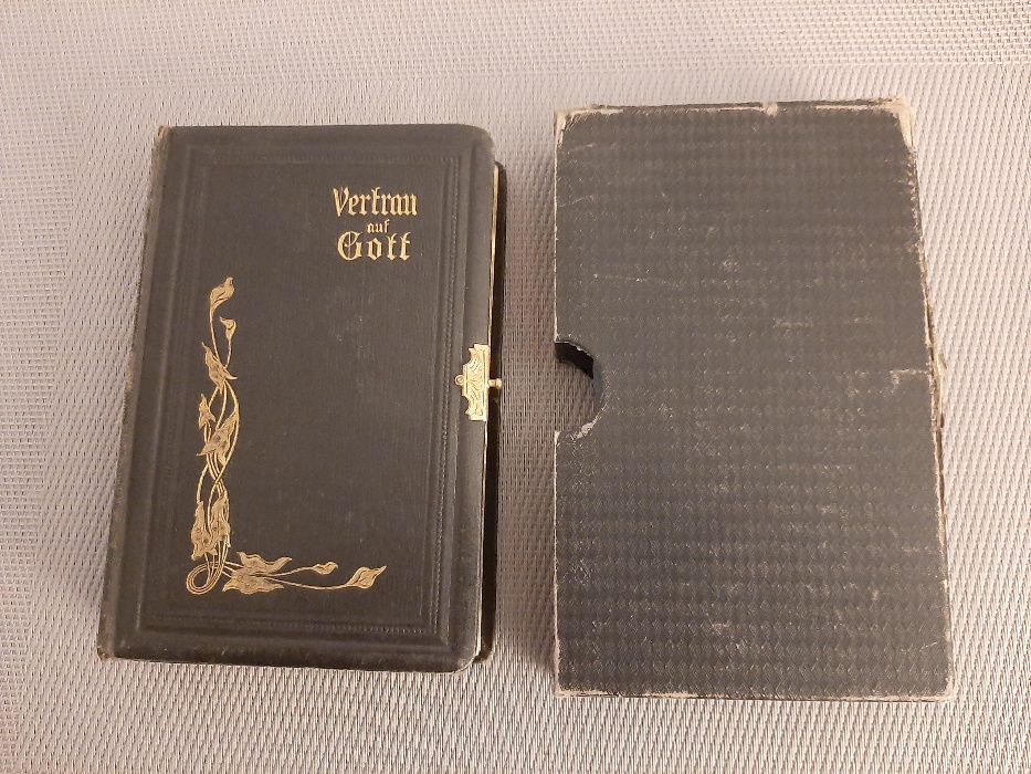 księga hymnów Vertrau auf Gott Gesangbuch z 1902 roku