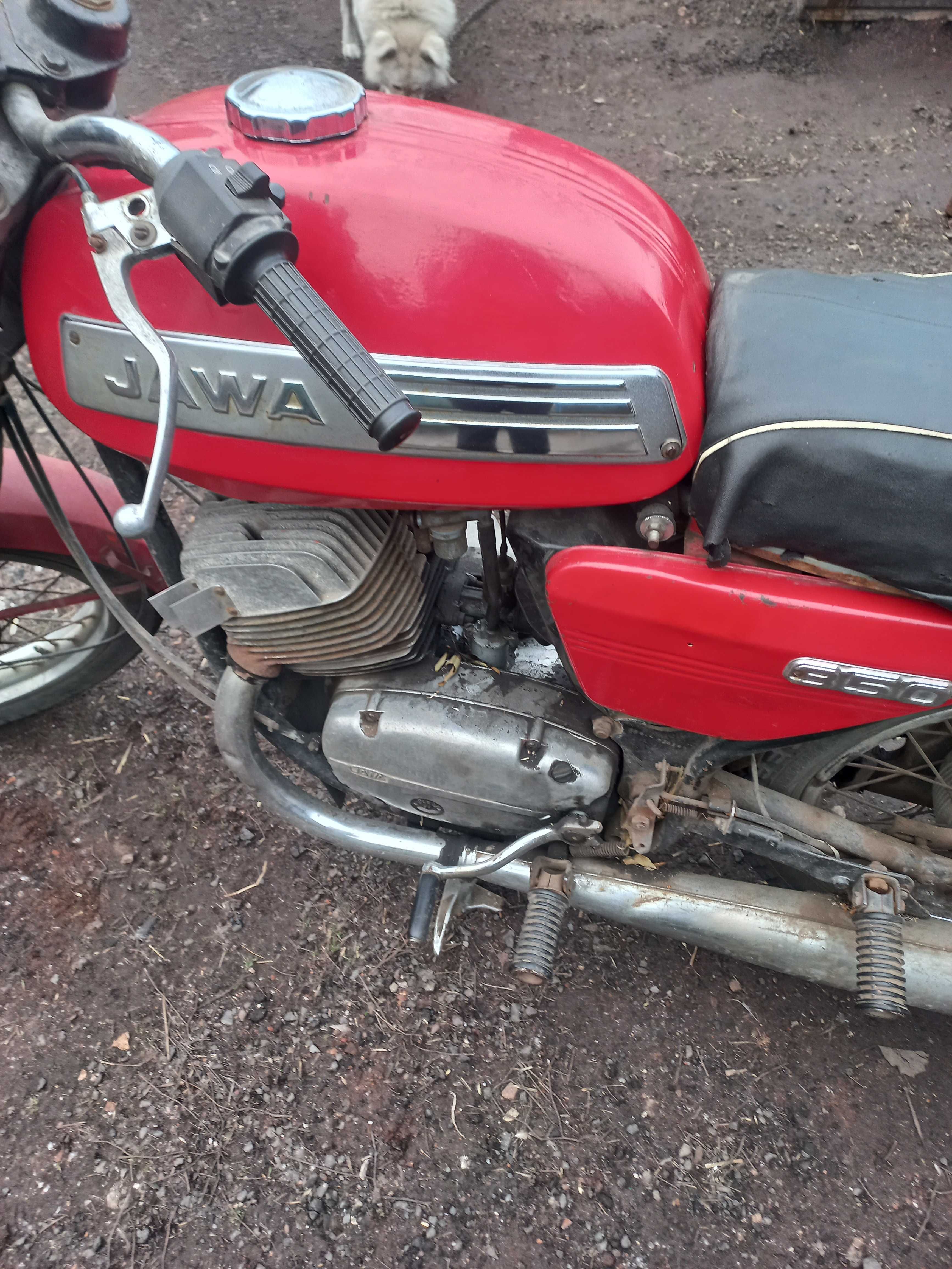 Продам срочно  Яву 350