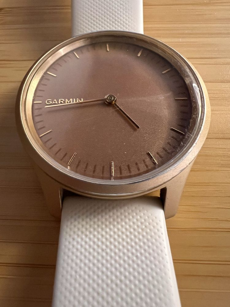 zegarek GARMIN Vivomove Style