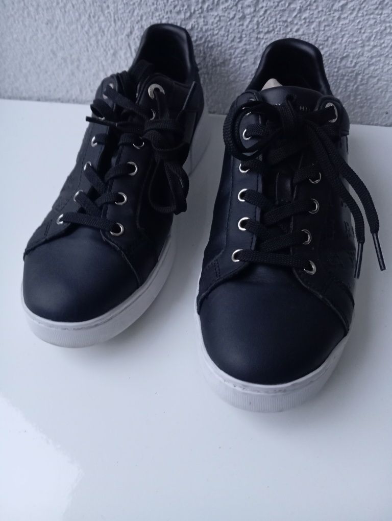 R 40 Tommy Hilfiger Damskie skórzane buty Black