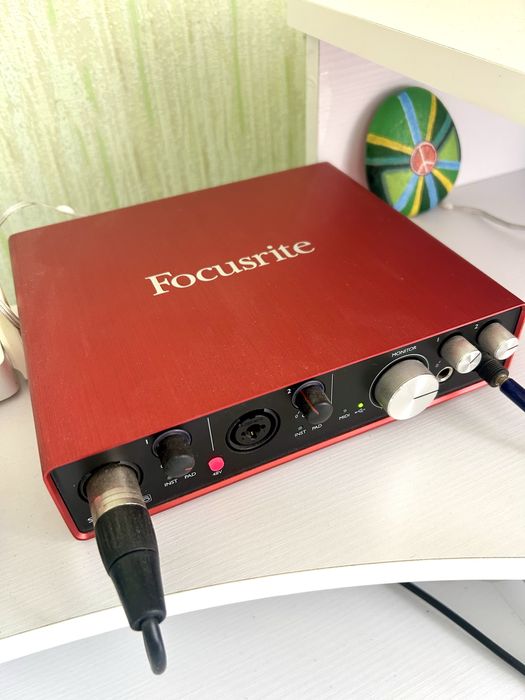 Focusrite Scarlett 6i6 2nd genetation 6 in/6 out