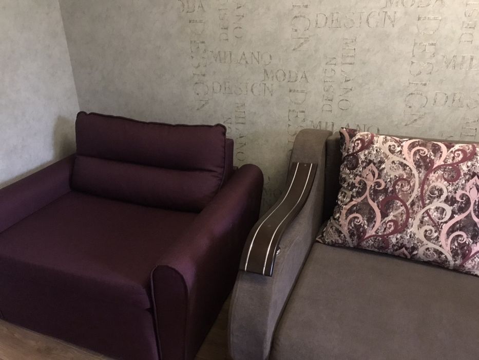 Подобова оренда квартири.. Двухкомнатная. 95 квартал, Центр, Ашан