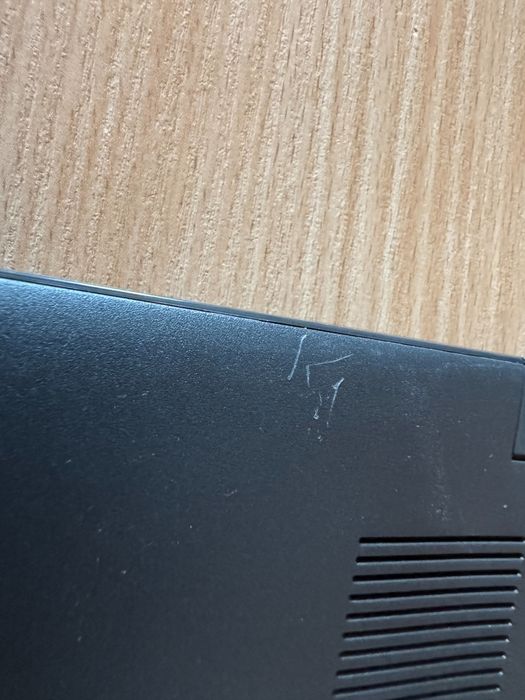 Dell Latitude 3520 i5 1135G7 16/256