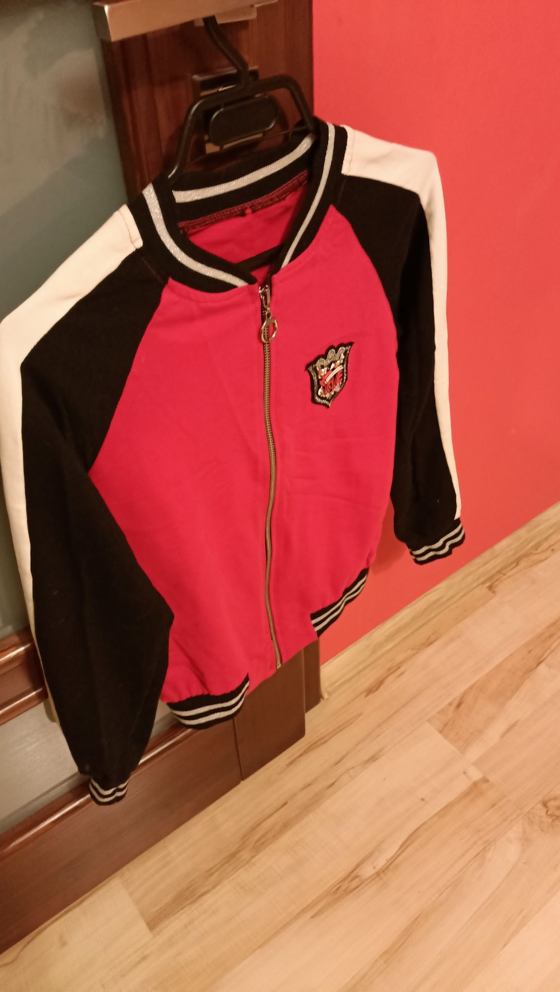 Bluza na zamek bez kaptura