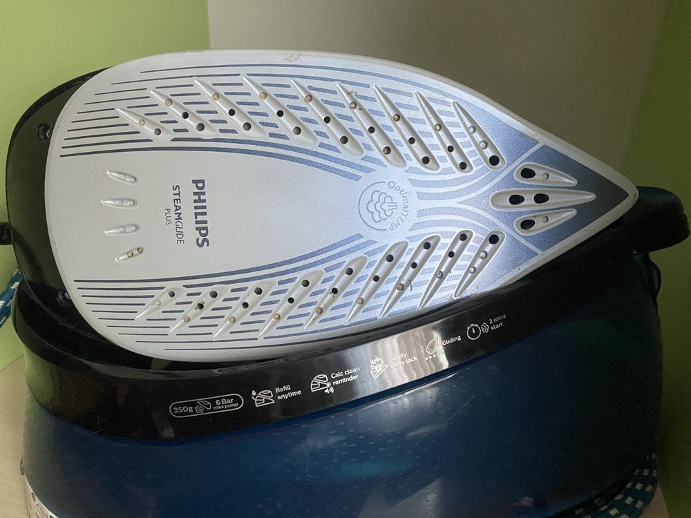 Праска з парогенератором Philips GC7833 справний стан