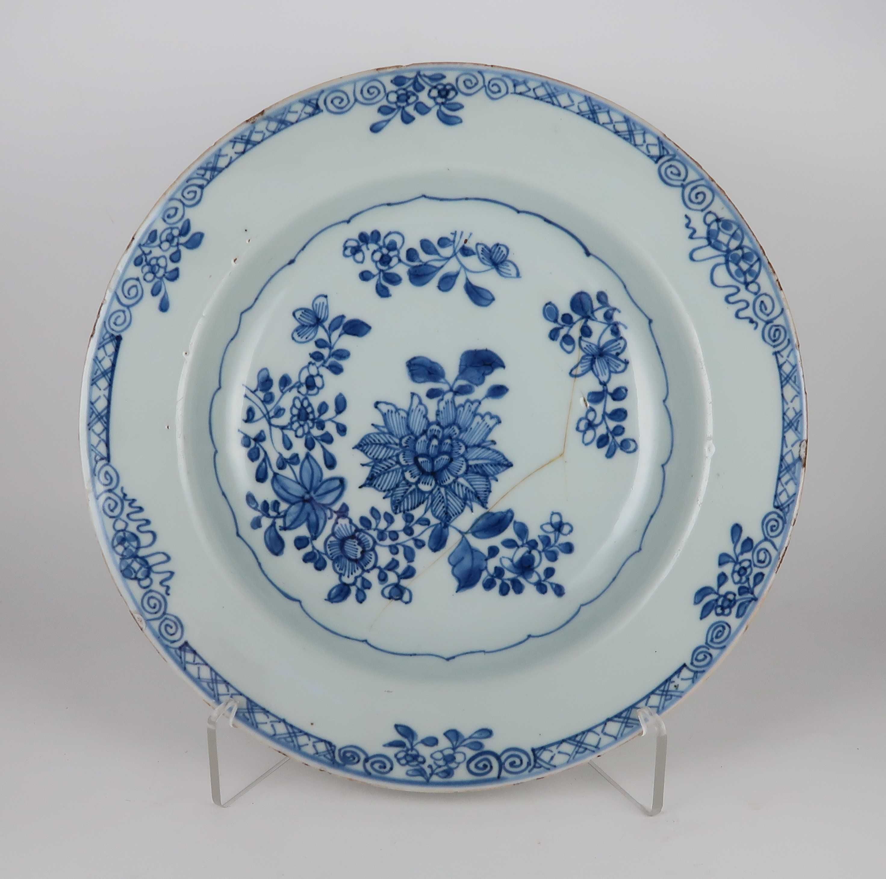 Pratos Porcelana da China Séc. XVIII, CADA