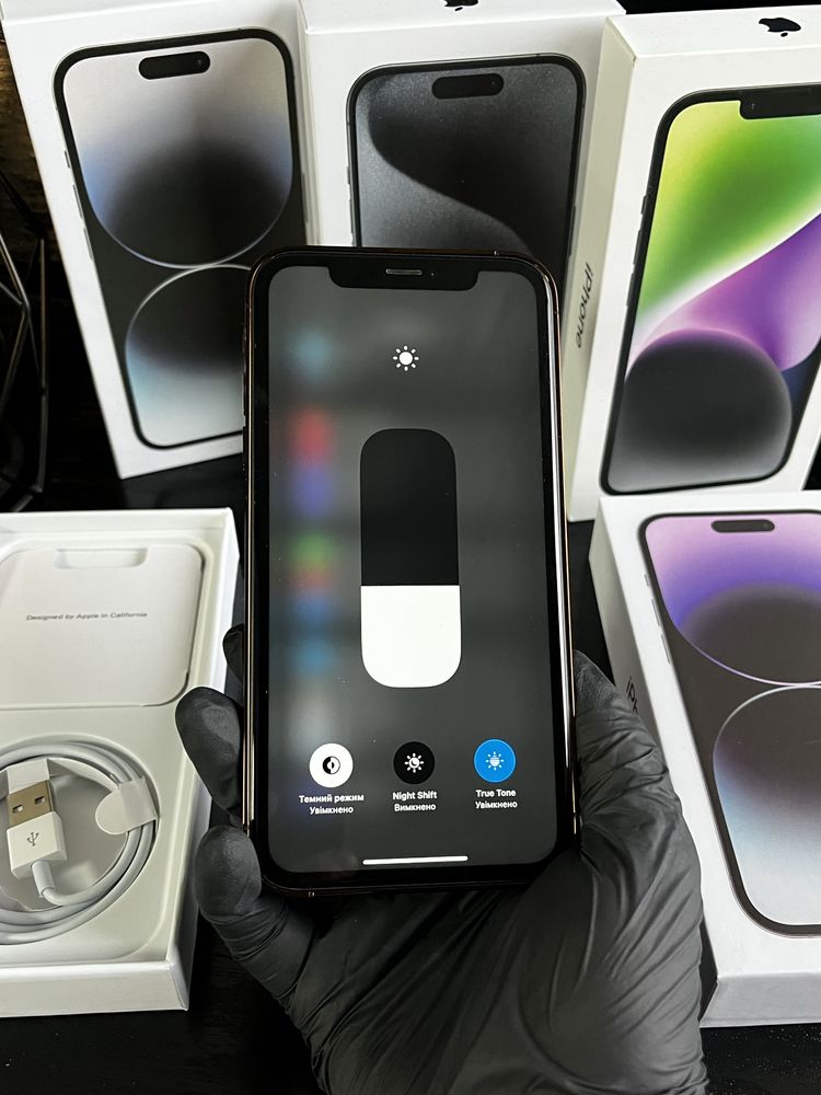 iPhone 14 Pro (Deep purple) 128GB iPhone XR в корпусі iPhone 13 Pro